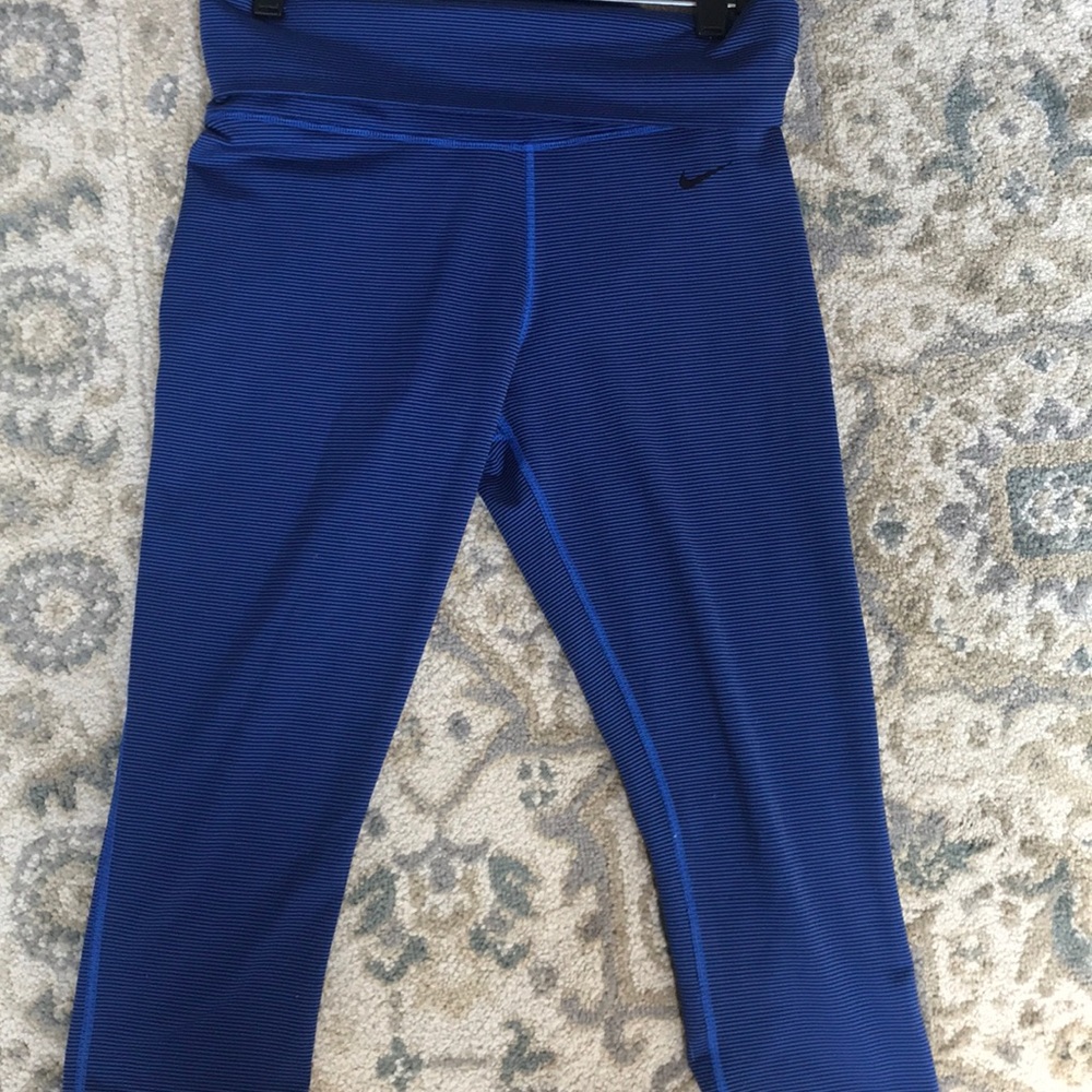 Nike leggings